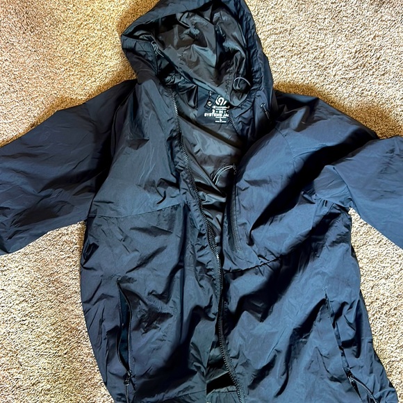 Champion Rain Jacket - Picture 1 of 1